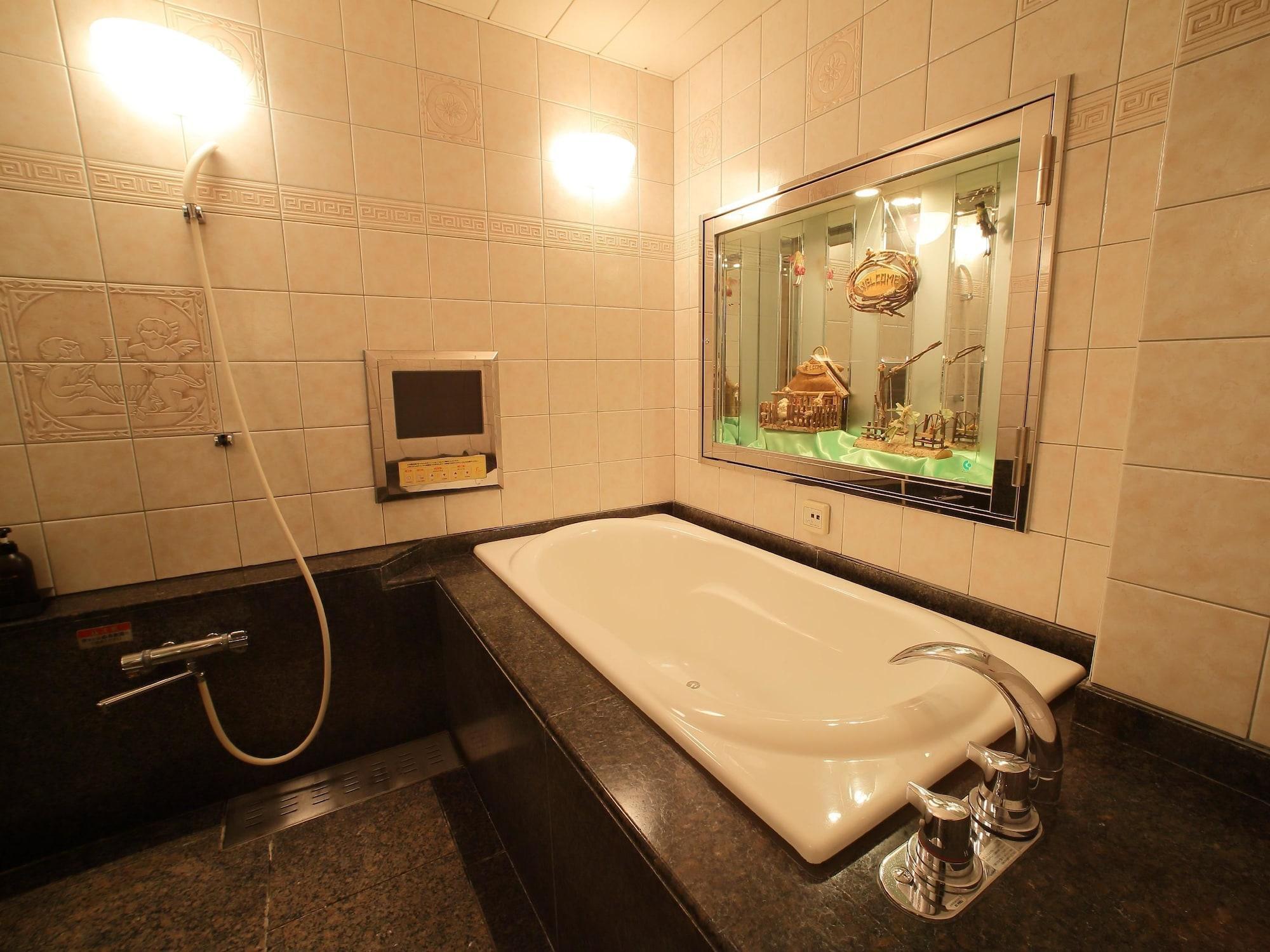 Hotel Fine Garden Matsuzaka III (Adults Only) Matsusaka Exterior foto